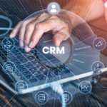 ¿Qué es la gestión CRM en empresas?